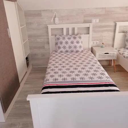 Dona شقة تشيرنوموريتس